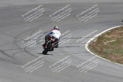 media/Apr-20-2025-AHRMA (Sun) [[393a79c373]]/Race/Group 7/Turn 4b/